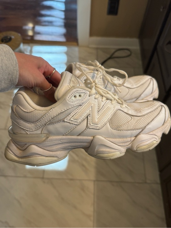 New Balance Shoes - New balance 9060